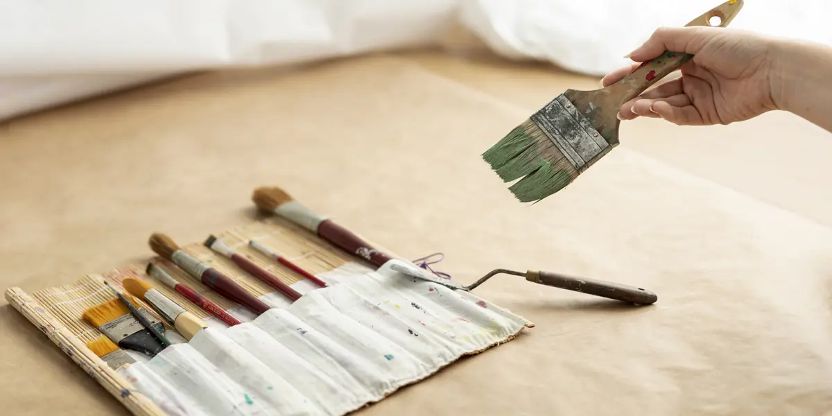 this picture shows house painting hacks for choosing right tools