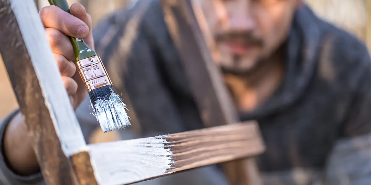 this picture shows professional painters in St Andrew's